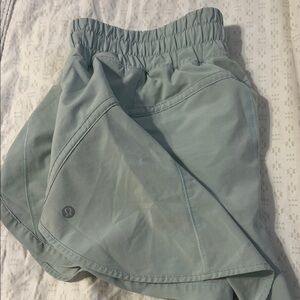 Track that high rise lined shorts 3”